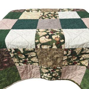 Rustic Holiday Tablecloth 40" Square Quilted Patchwork Bears Green Cabin Lodge